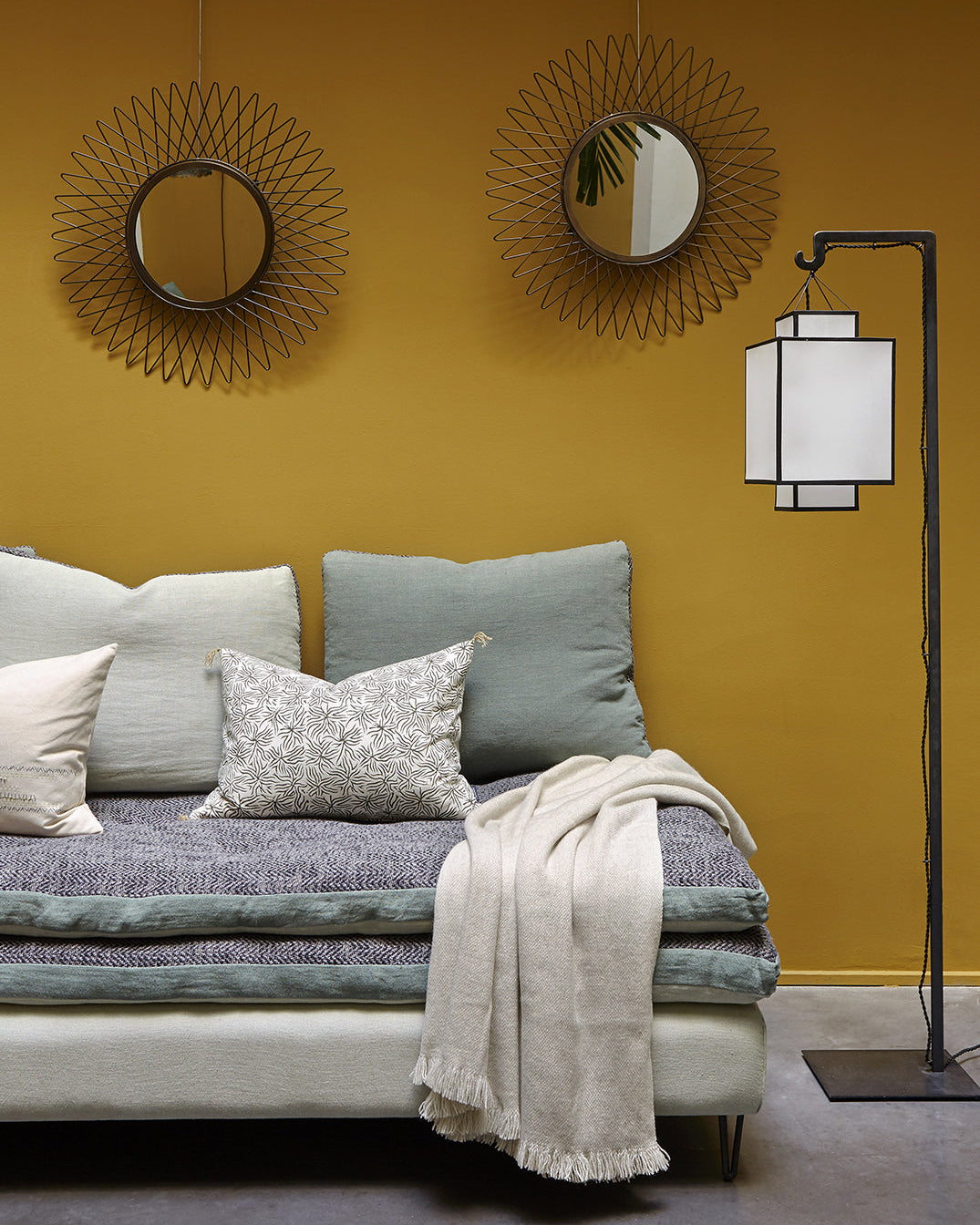 Pied de lampadaire Ion