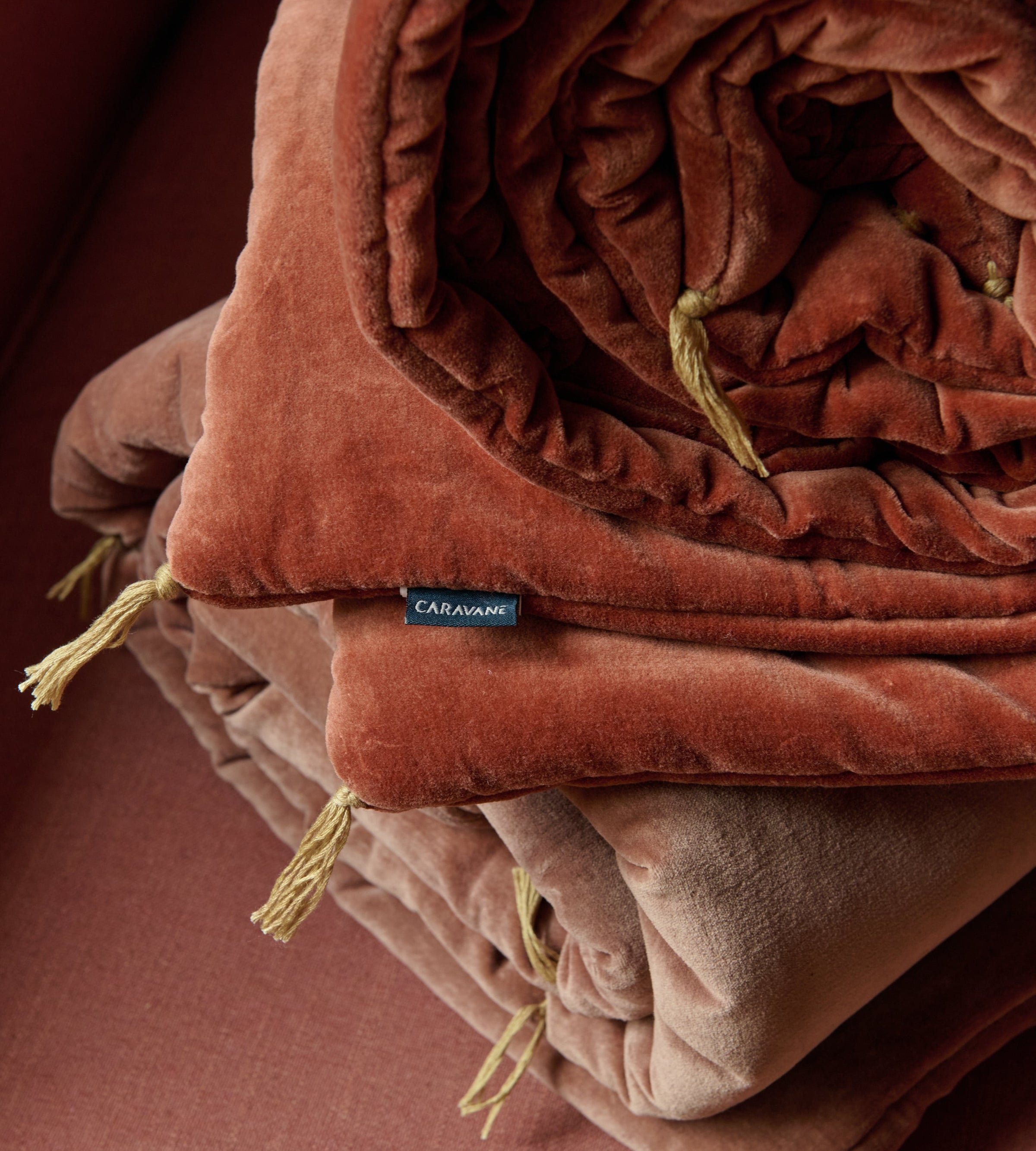 Washed velvet sofa cover