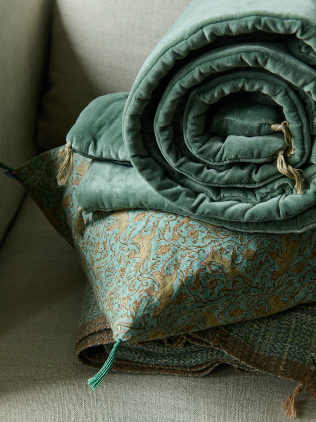 Washed velvet sofa cover