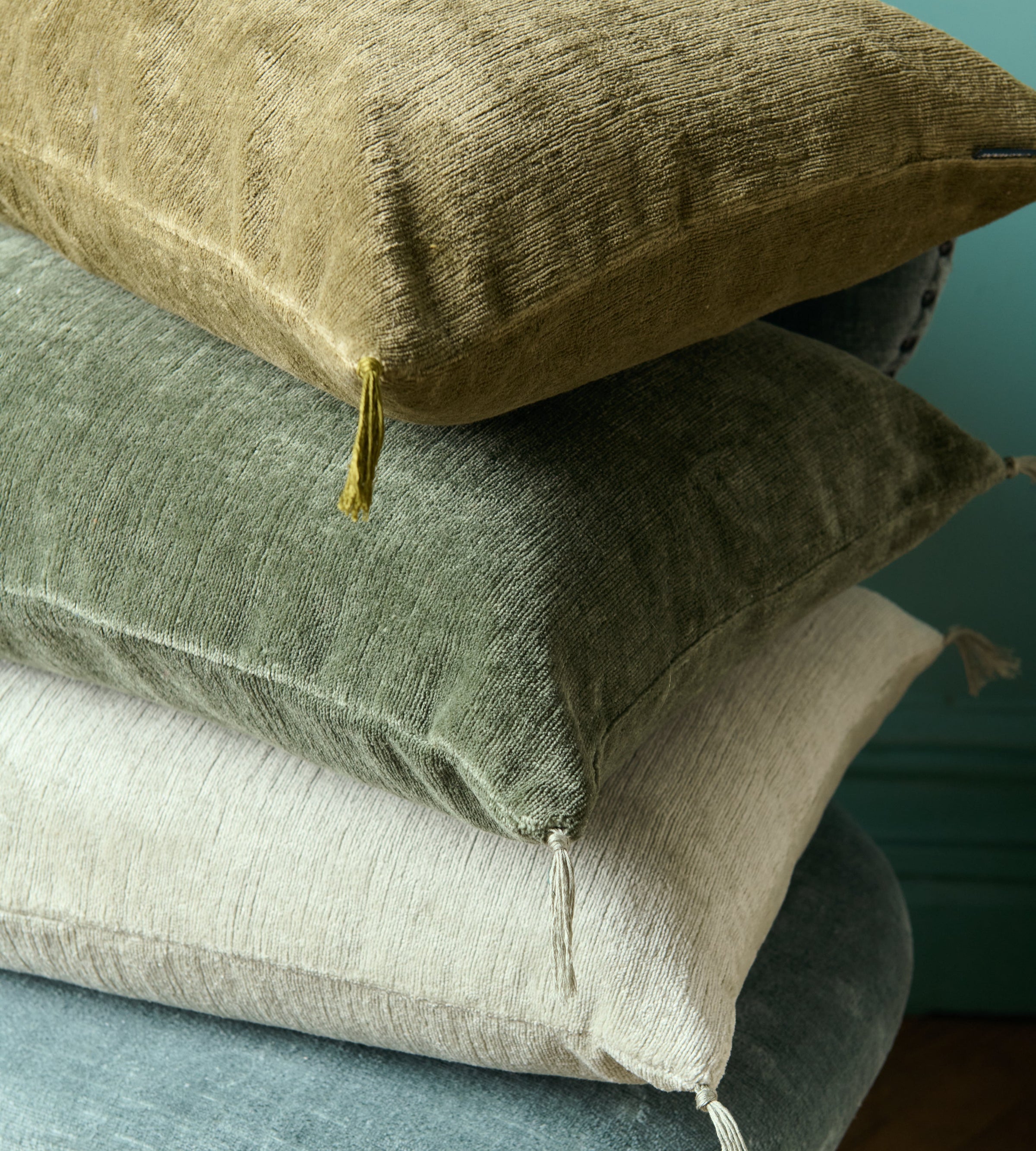 Tallino cushion cover
