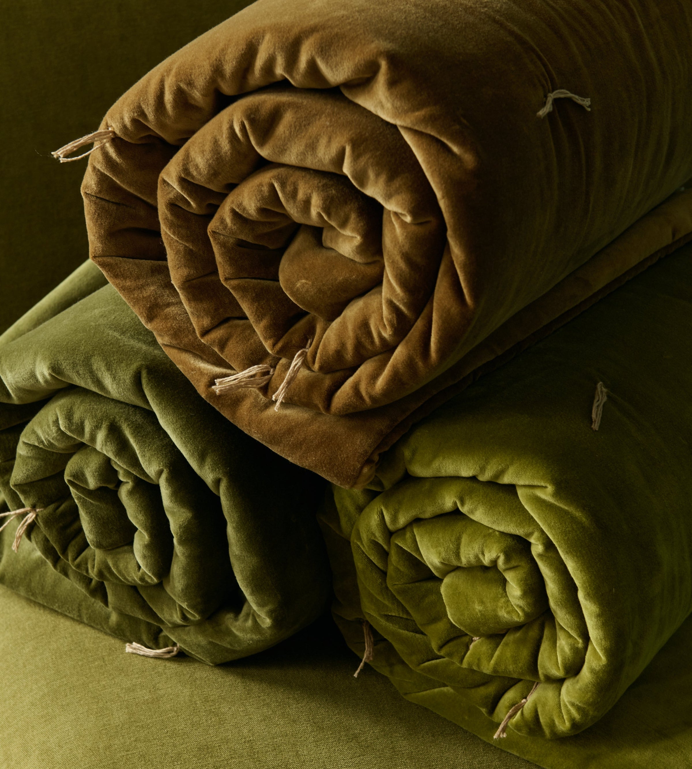 Washed velvet sofa cover