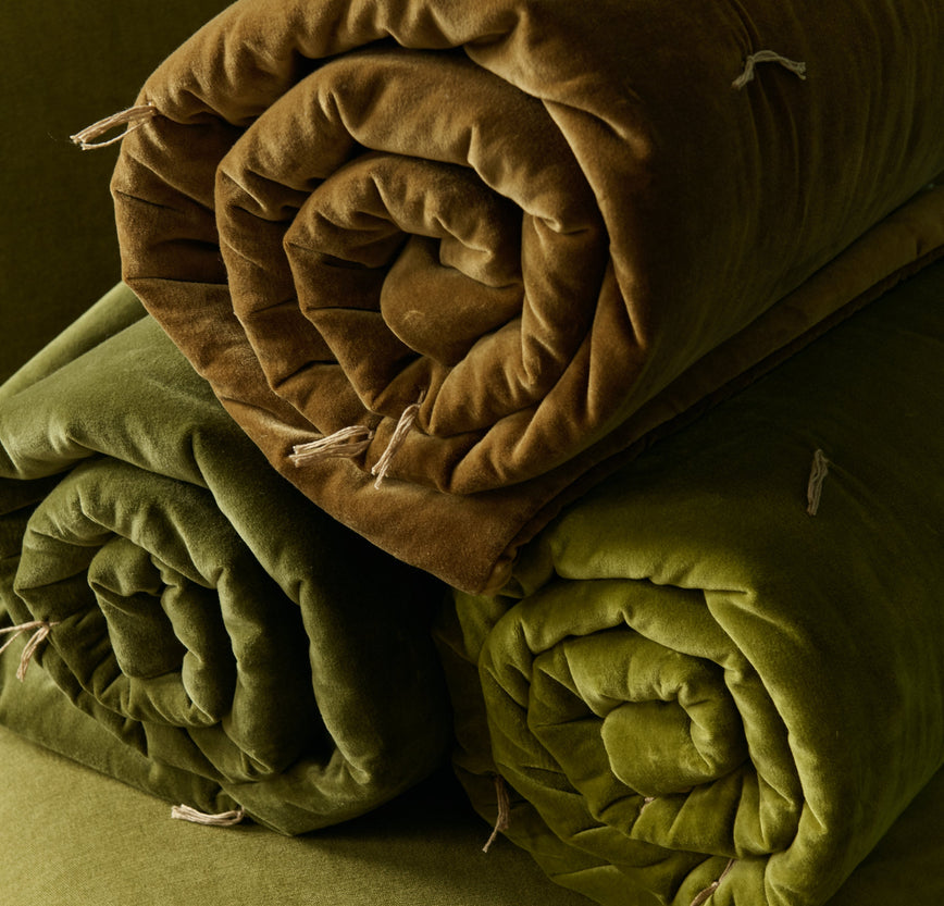 Washed velvet sofa cover