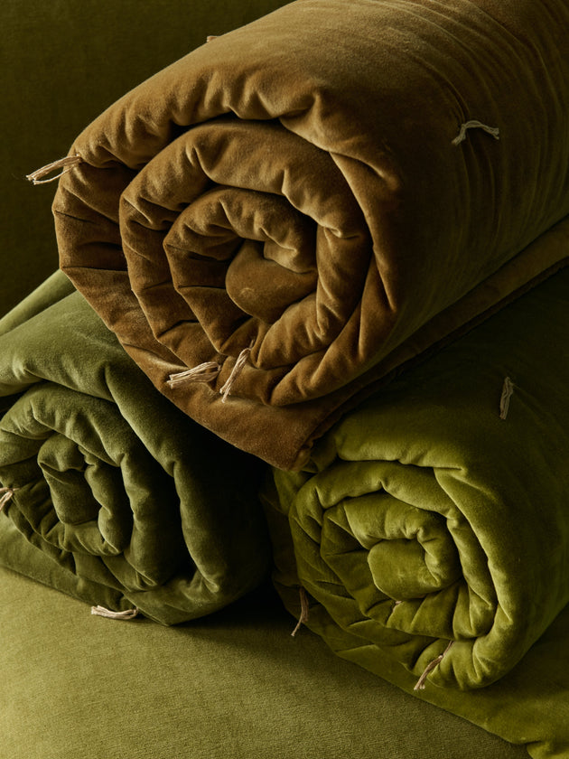 Washed velvet sofa cover