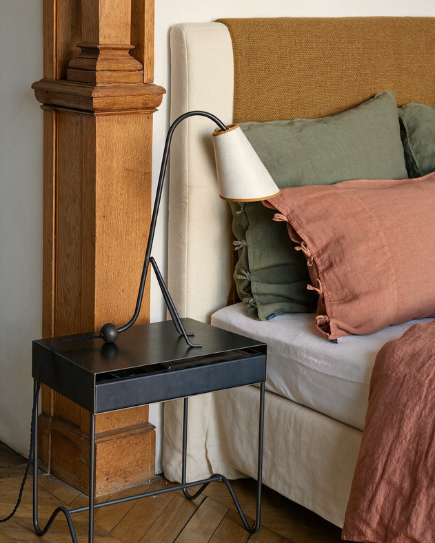 Lix Nepal Table Lamp