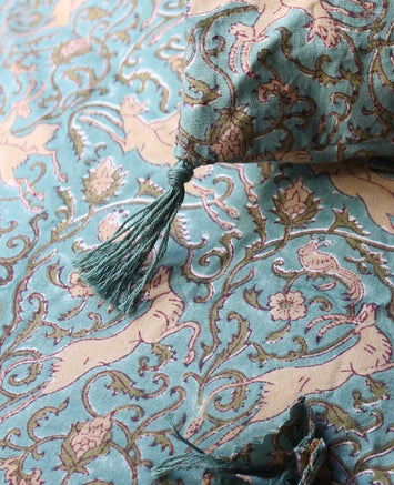 Linge de lit à imprimés bestiaires verts