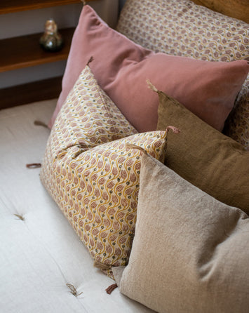 Housse de coussin motif végétaux