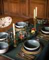 Inspiration : table de noël avec une nappe verte