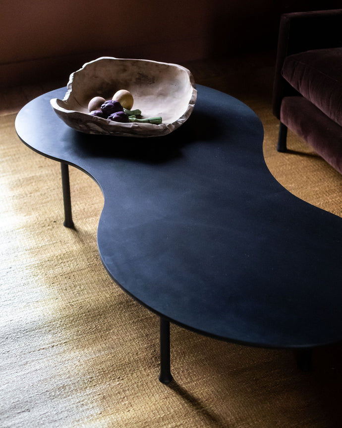 Niski coffee table