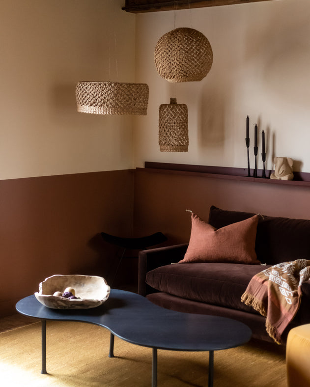 Niski coffee table