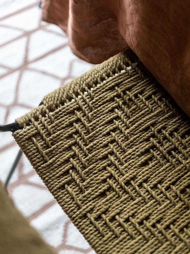 Murgi lozenge chair