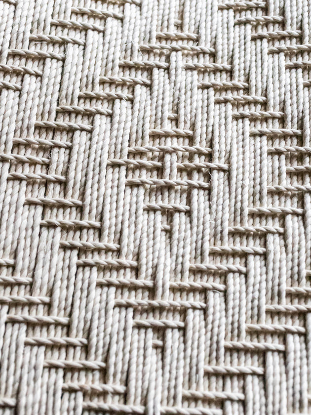 Murgi lozenge chair