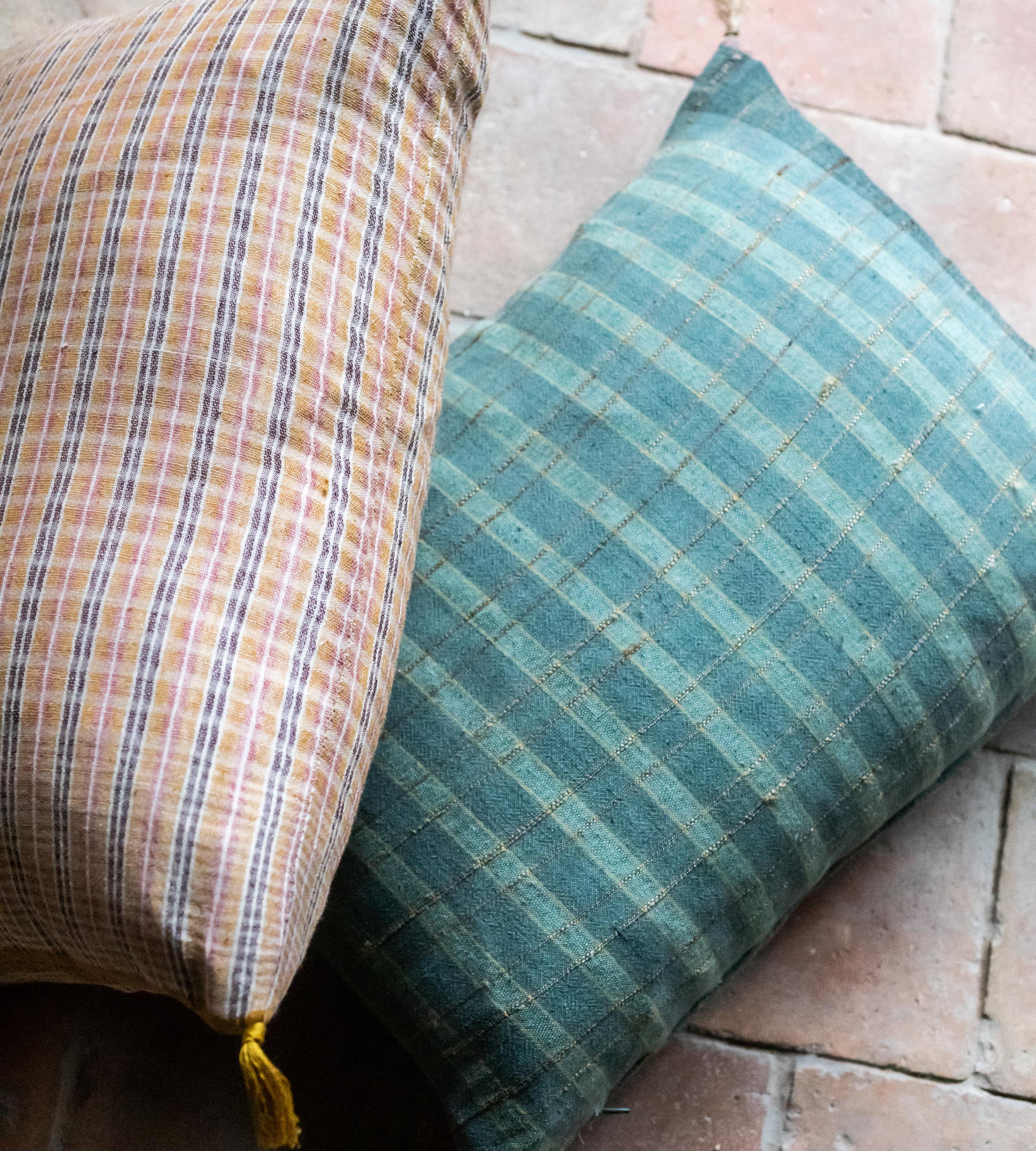 Bajna cushion cover