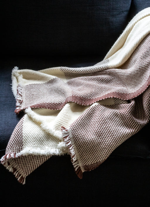 Plaid pour canapé en laine douce Lena