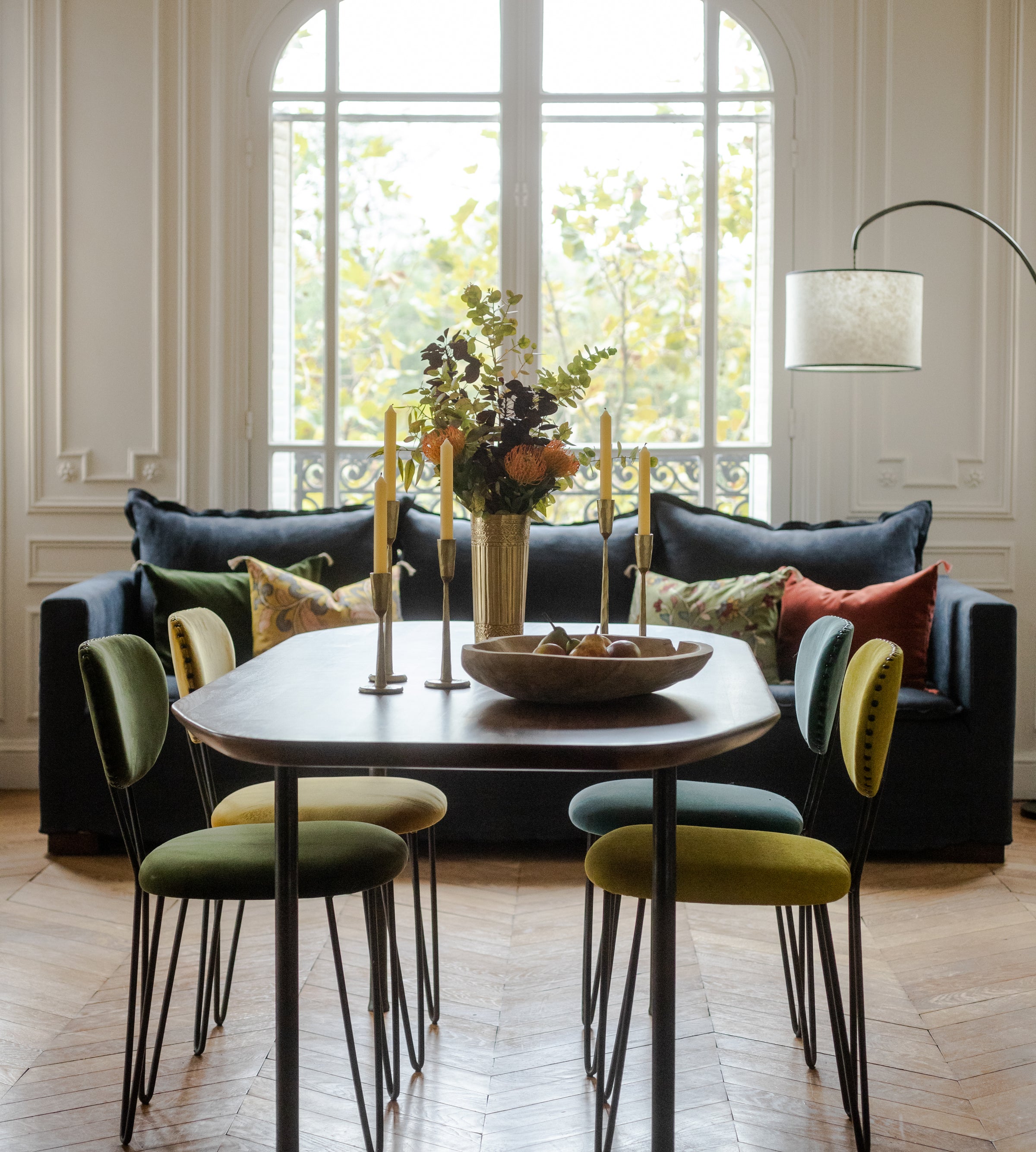 Fuji dining table