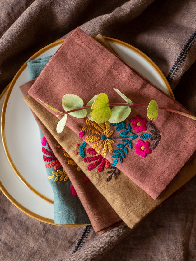 Set of 4 Rosaly embroidered napkins