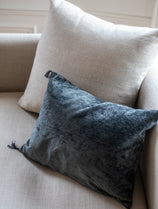 Housse de coussin en velours de lin Vellino