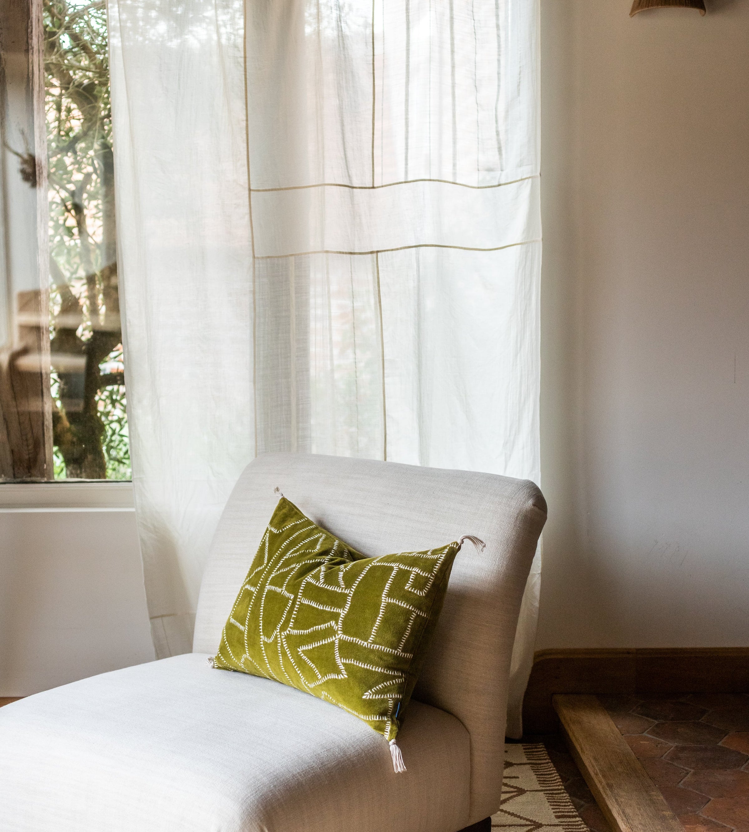 Pacha armchair