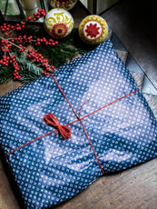 Gift-wrapping kit