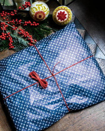 Gift-wrapping kit