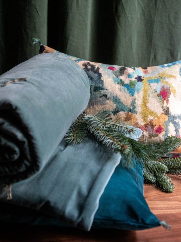 Washed velvet sofa cover