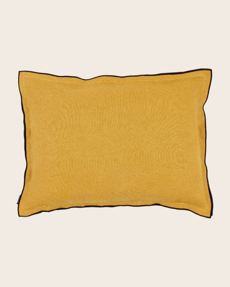 Housse de coussin jaune curcuma en lin sauvage fabriquée en France