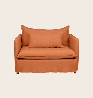 Loveseat Holi