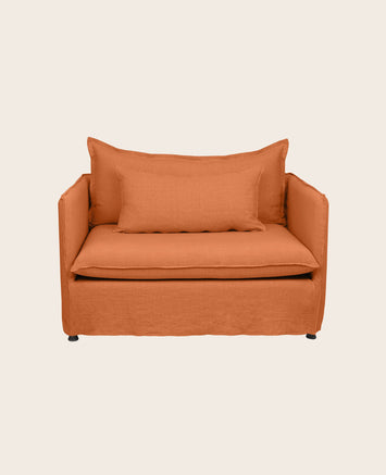 Loveseat Holi