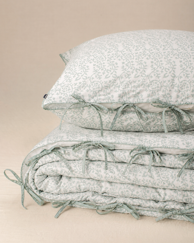 Pattee Bedding Set - Glacier