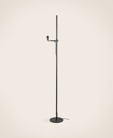 Ko floor lamp base