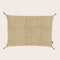 Housse de coussin en coton imprimé au bloc couleur nude avec 4 pompons