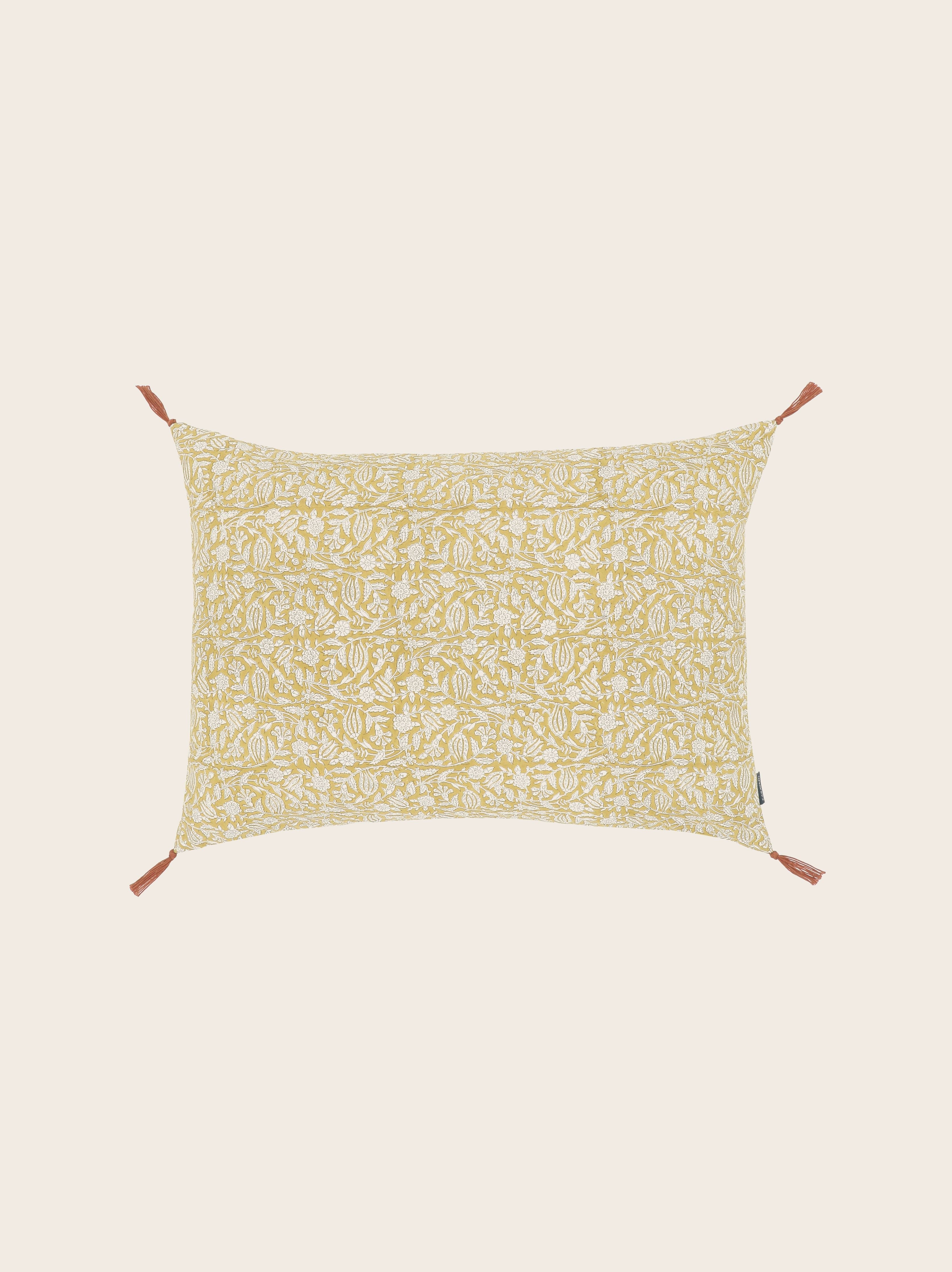Housse de coussin Tulipan couleur Curcuma aux motifs floraux