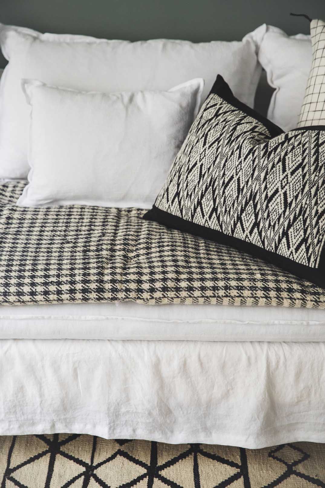 Sofa cover pied de poule