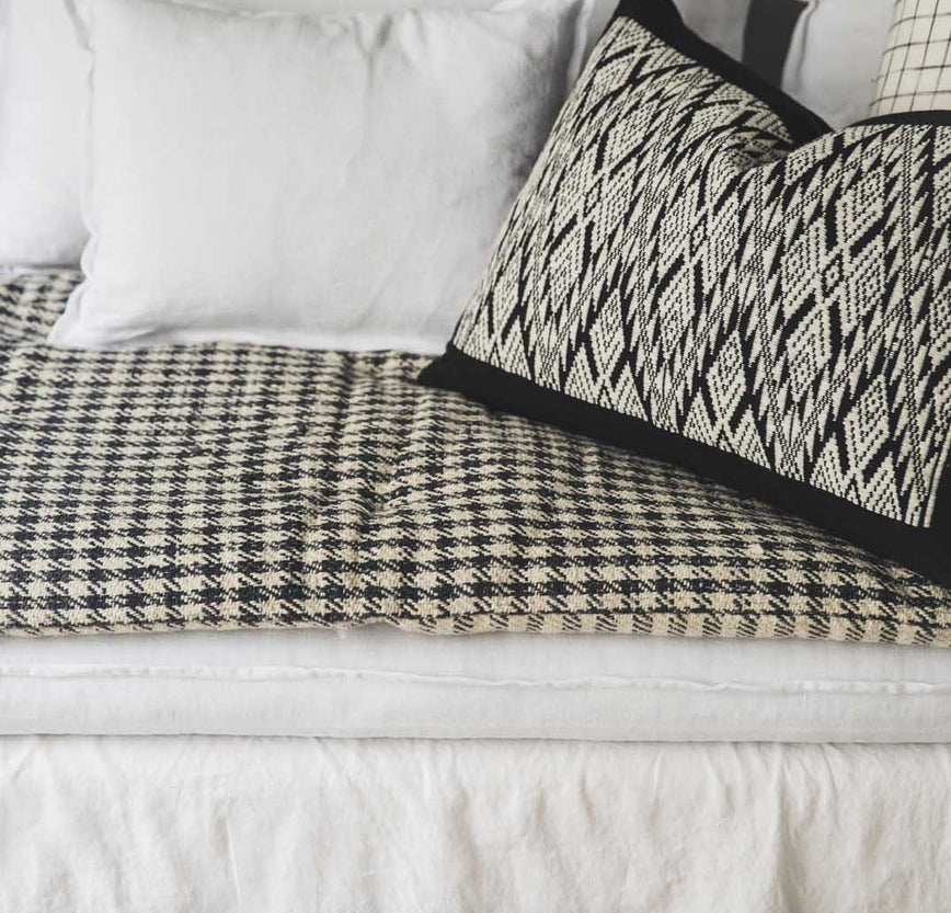 Sofa cover pied de poule