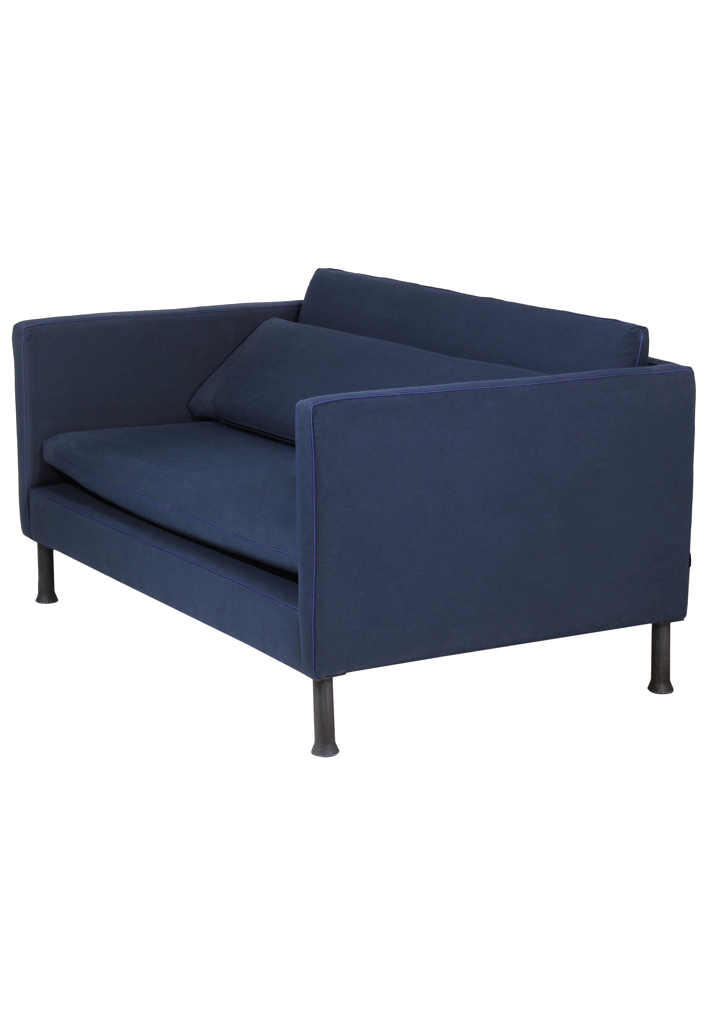 Grand fauteuil bleu à personnaliser pour votre intérieur