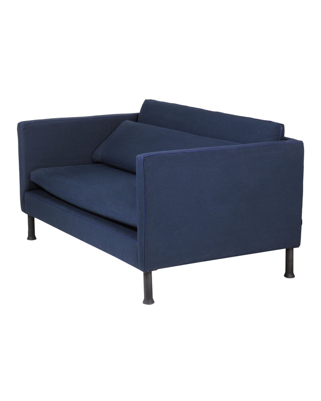 Grand fauteuil bleu à personnaliser pour votre intérieur