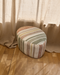 Pouf à rayures colorées