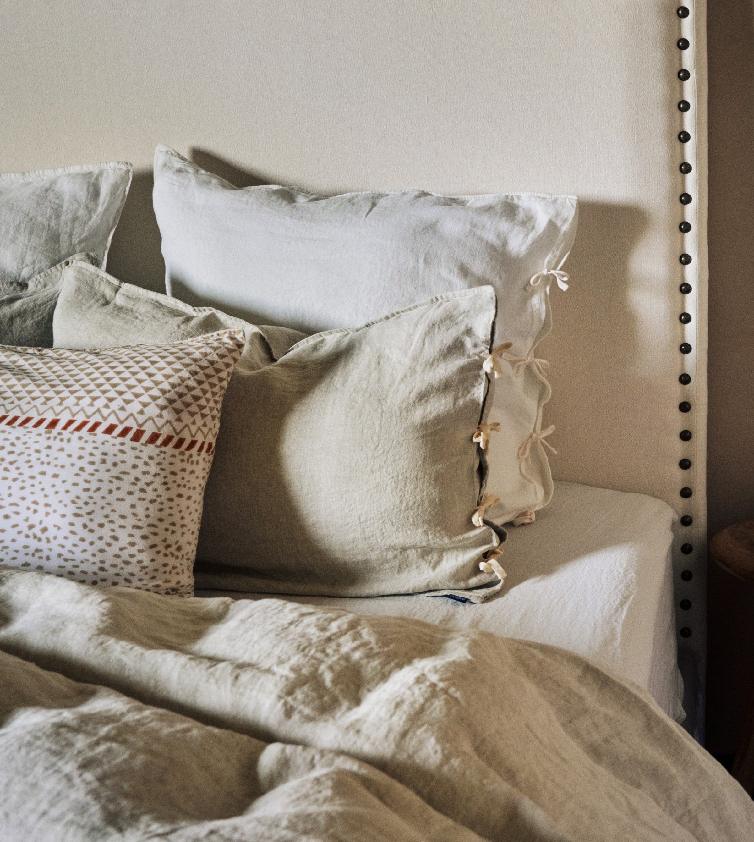 Selena Bedding Set - Cement