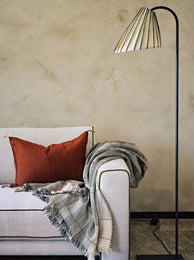 Pied de lampadaire en acier brut Ella noir