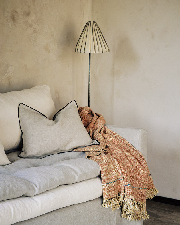 Luminaire : abat-jour de lampadaire noir et blanc pour le salon