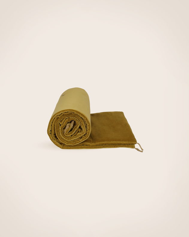 Washed velvet sofa cover