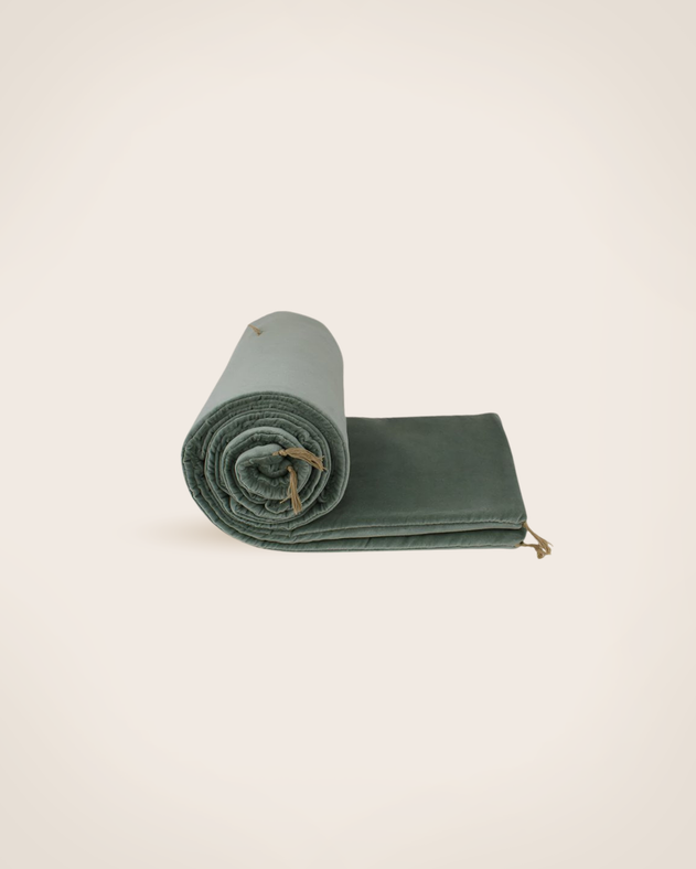 Washed velvet sofa cover