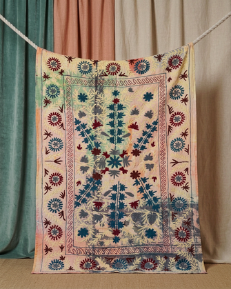 Pièce artisanale Suzani Albatre