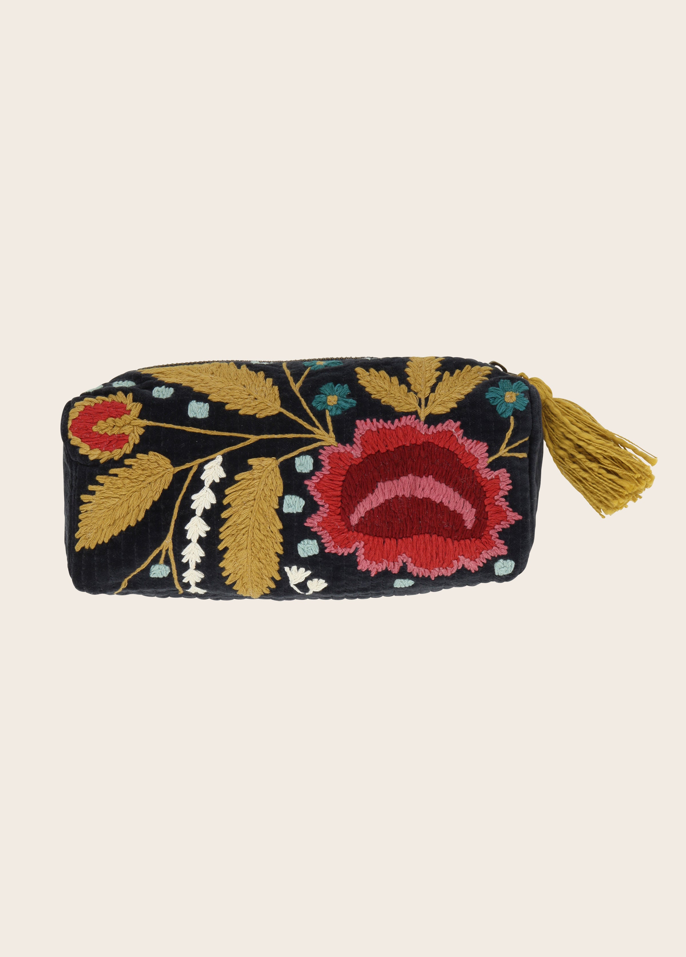 Badoo quilted pouch