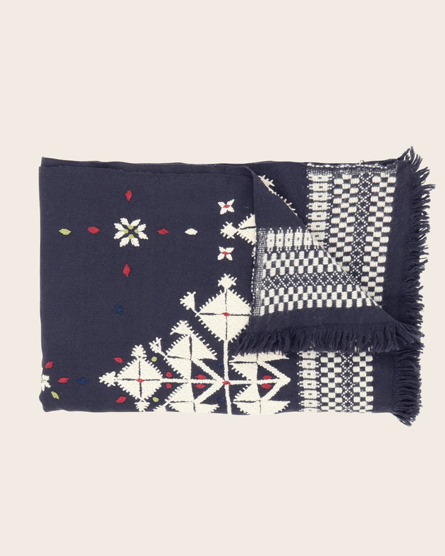 Elzear Plaid