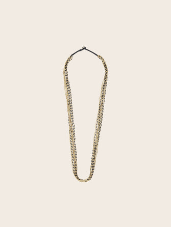 Gold pearl necklace
