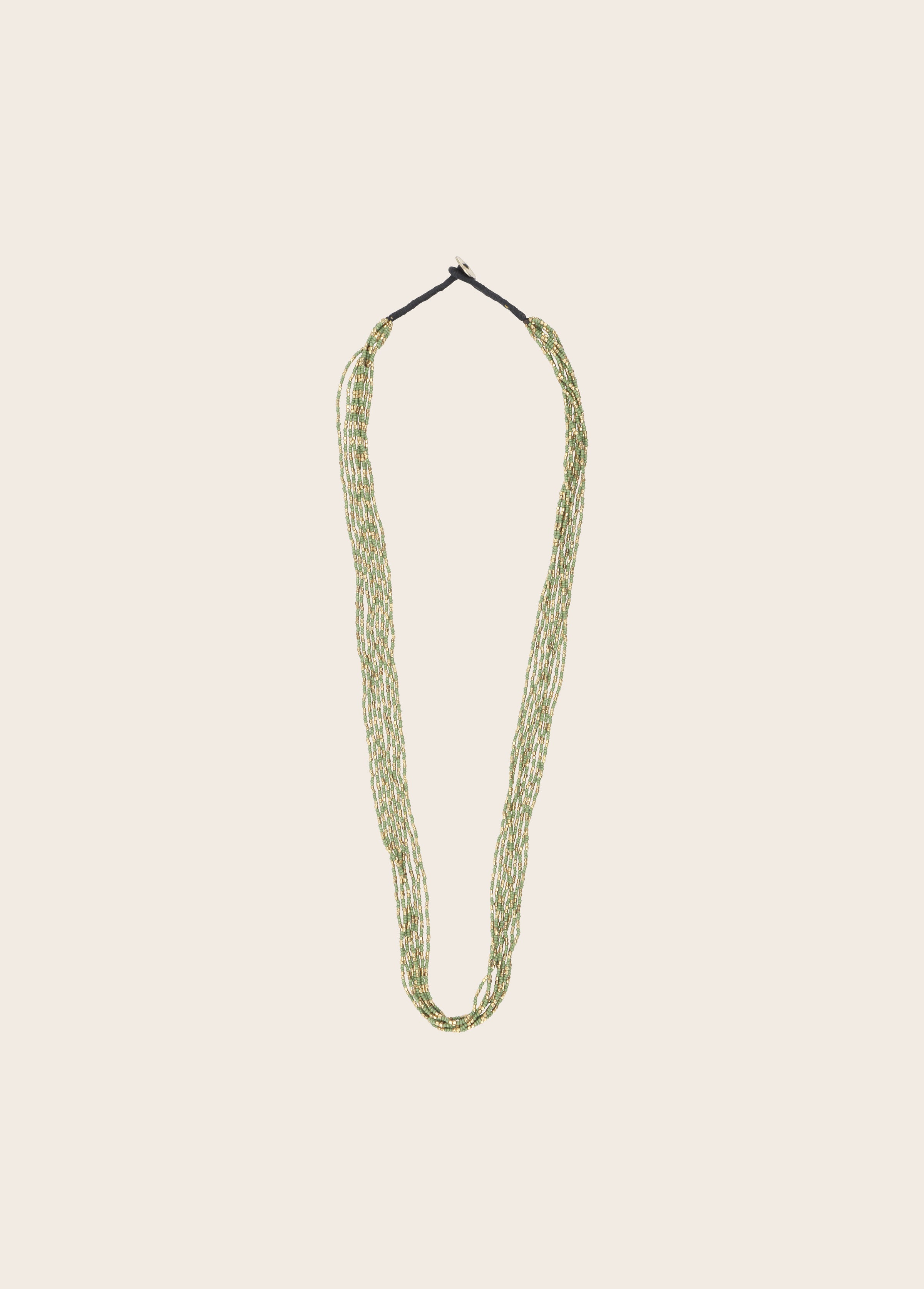 Gold pearl necklace