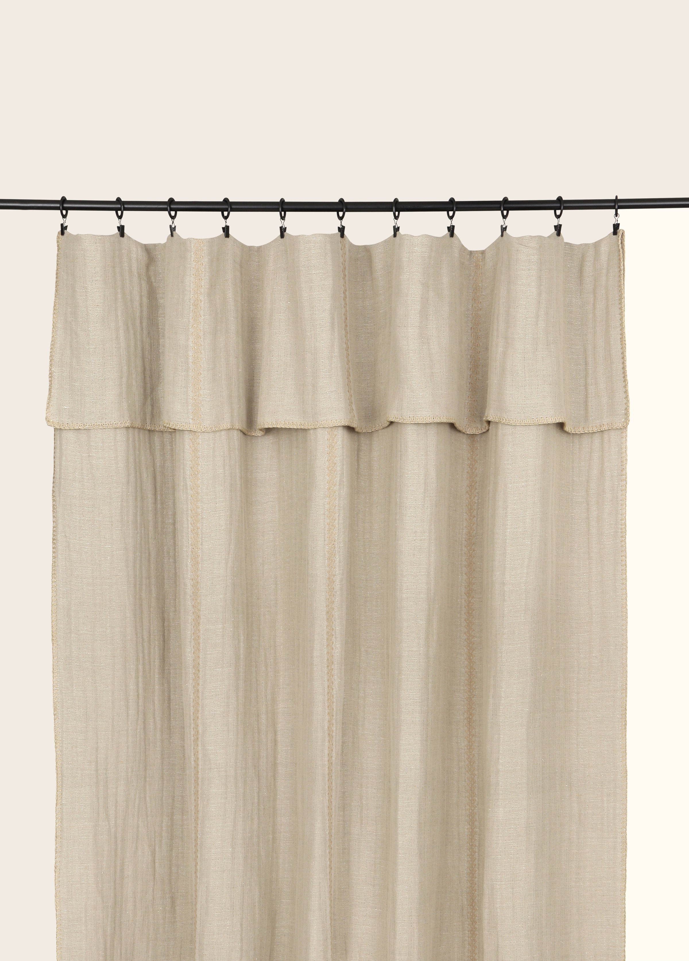 Zarif bedspread