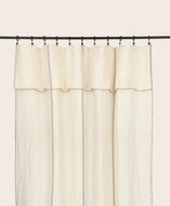 Zarif bedspread