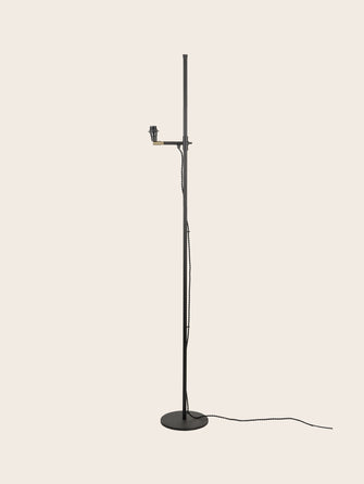 Pied de lampadaire Ko noir avec hauteur ajustable