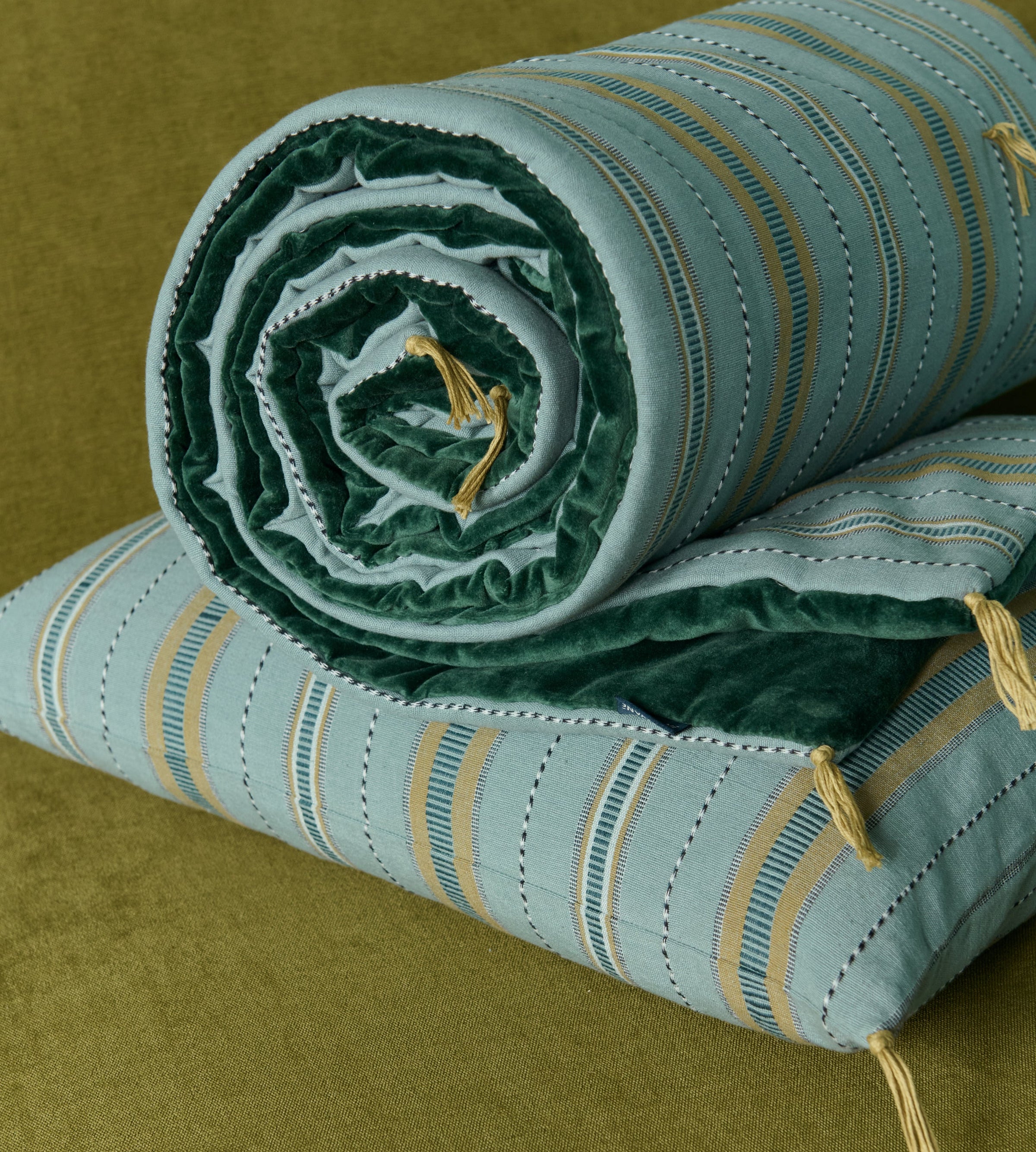 Sofa cover en coton et velours Noely coloris Celeste